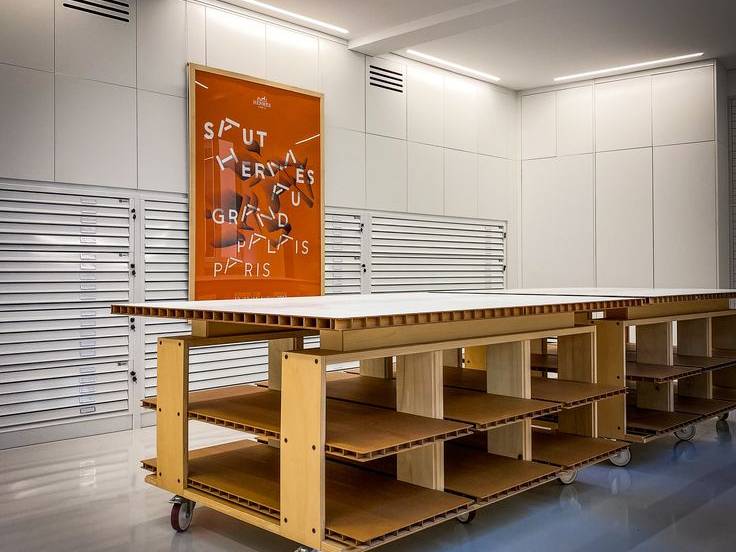 Confection des meubles pour un atelier d'artiste