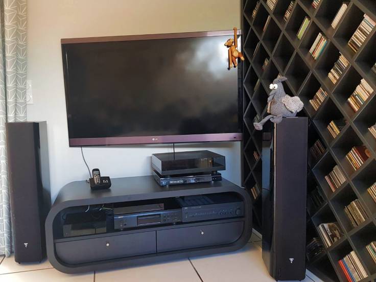 Meuble TV et bibliothèque sur mesure à Gradignan