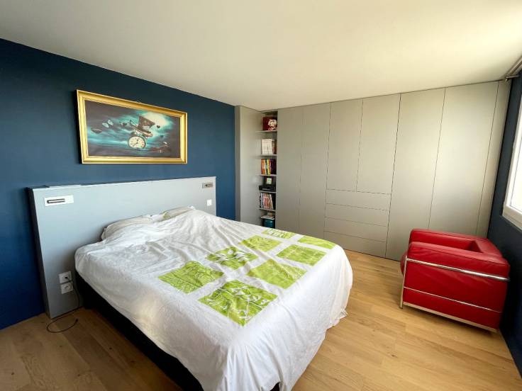 Dressing et tête de lit sur mesure en mélaminé gris brossé