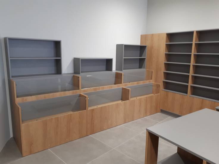 Agencement d'une librairie à Soulac